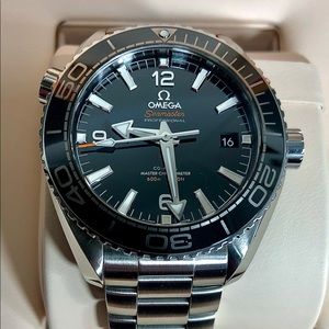Omega Seamaster Planet Ocean - 43.5mm